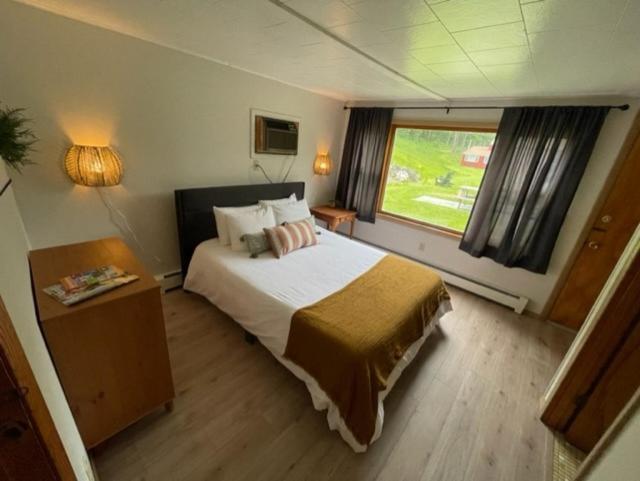 Berkshire Valley Inn North Hancock Buitenkant foto